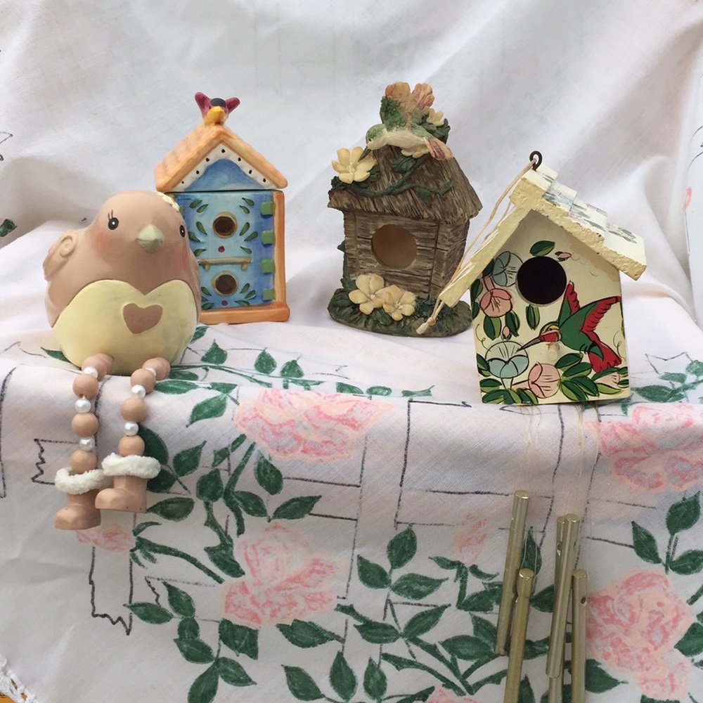 Bird decor